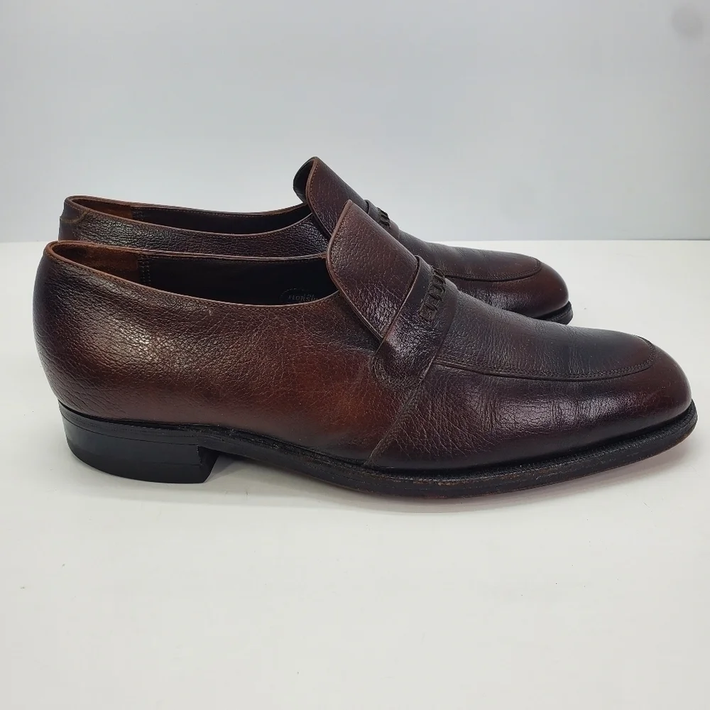 The Florsheim Shoe Men's 9.5 D Penny Loafers Distressed Leather Slip On Vintage